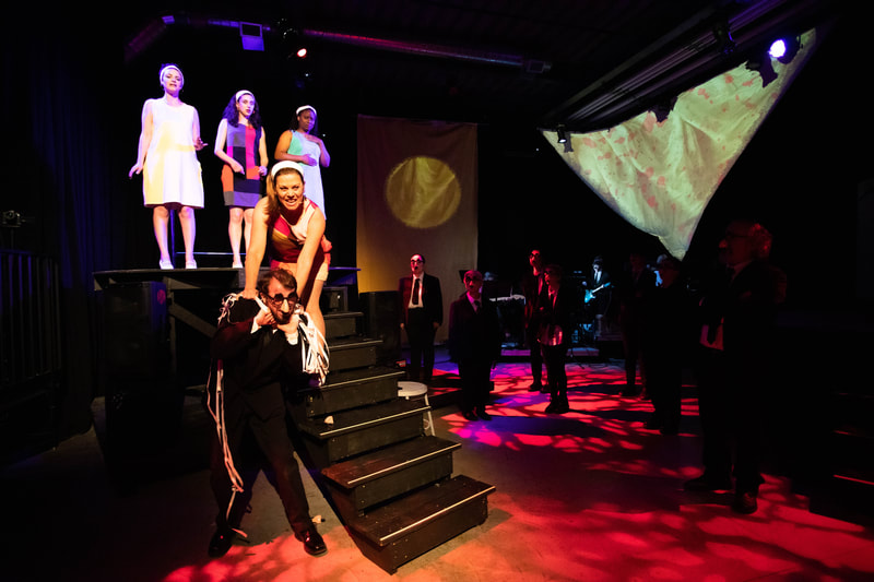 GOODNIGHT SWEETHEART, GOODNIGHT at Wilbury Theatre Group, Providence RI. Photo by Erin X. Smithers.